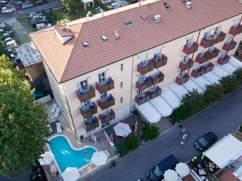 Aron Hotel Rimini Exteriör bild