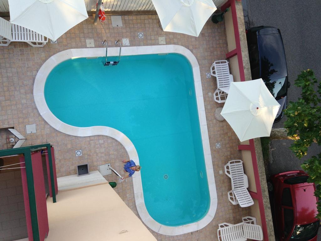 Aron Hotel Rimini Exteriör bild
